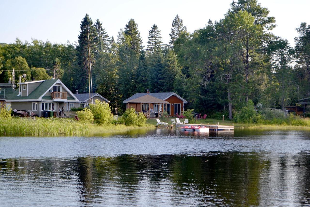Les 4 Chalets - Le 605 Lac-Saint-Paul Buitenkant foto
