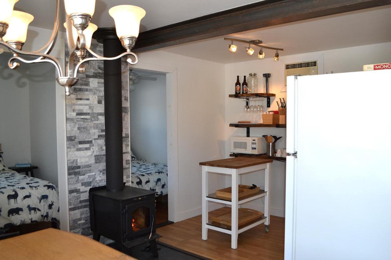 Les 4 Chalets - Le 605 Lac-Saint-Paul Buitenkant foto